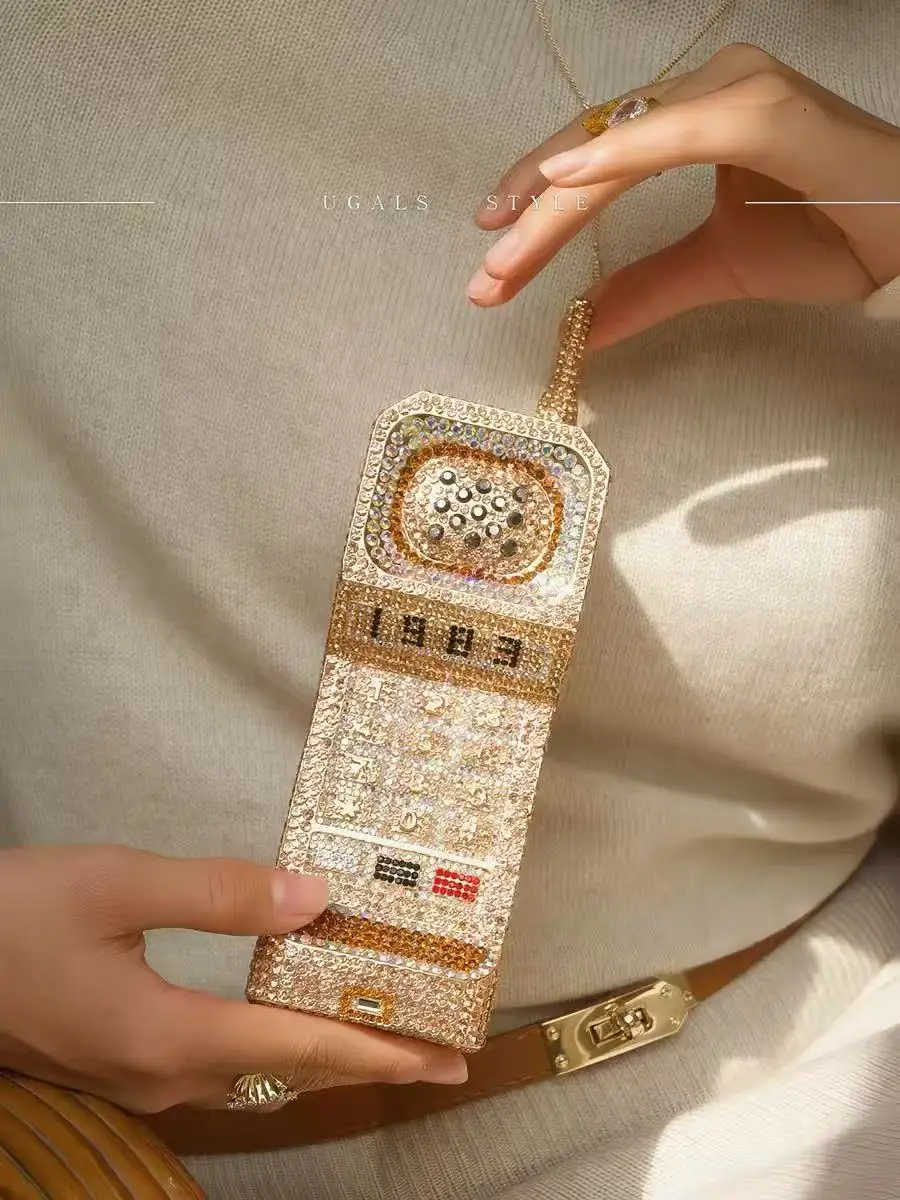 Wedding Party Evening Clutch Purse Luxury Glitter Exquisite Women Handbag Crystal Rhinestones Diamond Banquet Bag Shoulder Bag