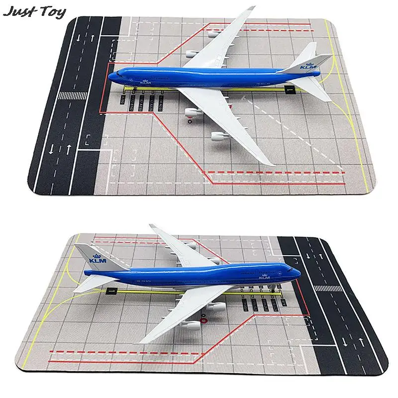 

1X коврик для летательного аппарата, фартук для подиума, подходит для модели 1:400, имитация самолета, миниатюрные украшения, коллекционные игрушки, подарки на день рождения