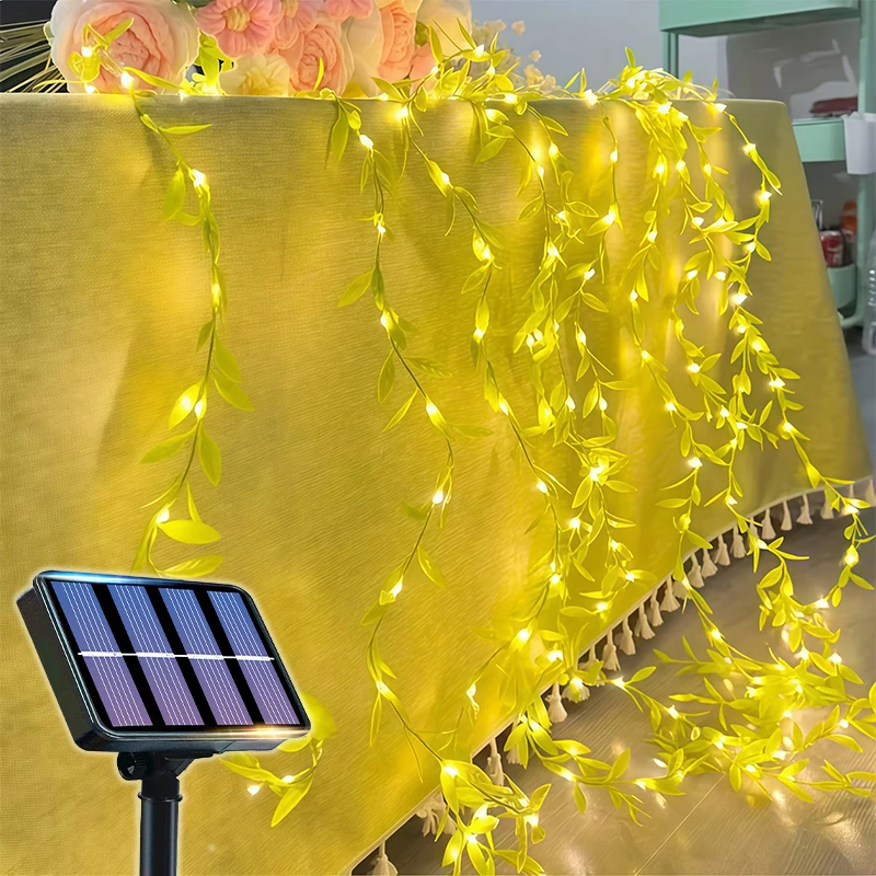 Grüne Lichterkette mit 50/100 LEDs und solarbetriebenen künstlichen Efeublättern mit 8 Modi für die Weihnachtsdekoration von Gartenhochzeiten