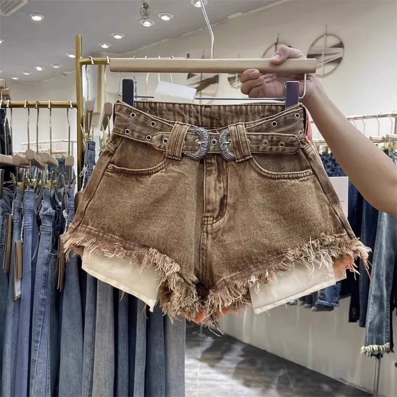 Sexy and Spicy Denim Shorts for Spring and Summer New Coffee Colored High Waisted Women's Shorts