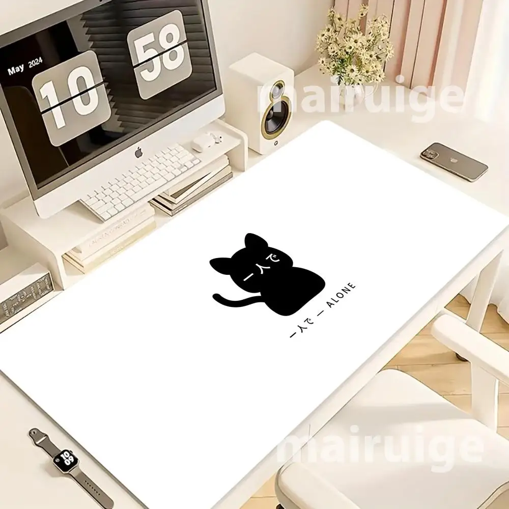 A Bear on the Grass Mouse Pad Large Computer Office Game Table Mat XXL Rubber Anti-slip Stitching Keyboard Mats Long Desk Pads