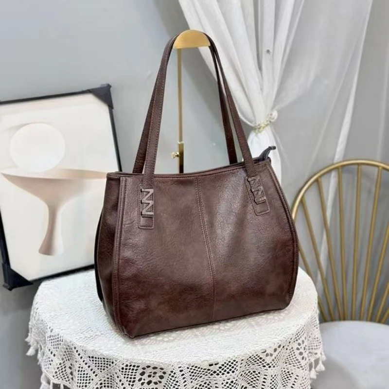 

Новая модная универсальная сумка-мессенджер на одно плечо, женская сумка, изысканная индивидуальная сумка для отдыха, простая однотонная, высокая цена