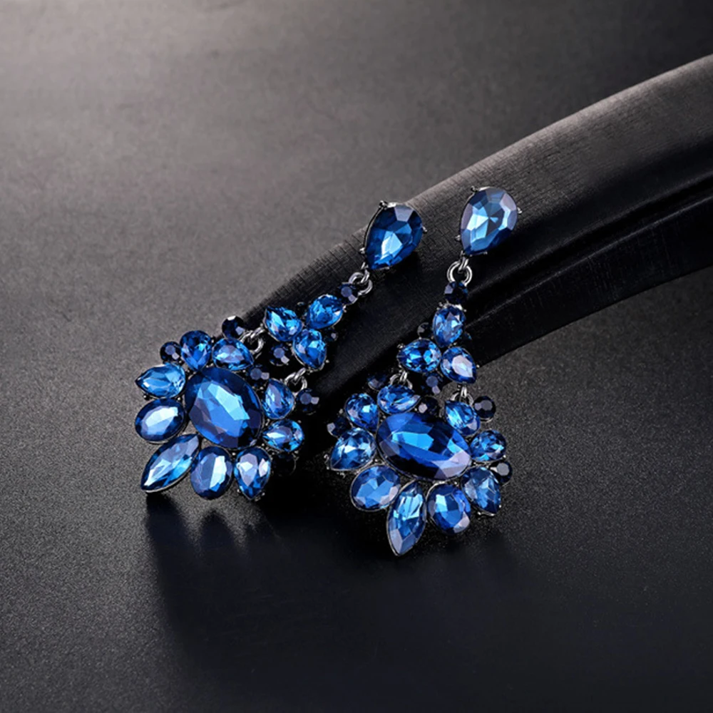 Girls Crystal Dangling Earrings with Hypoallergenic Metal Elegant Jewelries for Banquet Travel Dating Shopping image 5