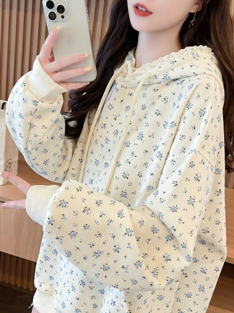 

French Spring Autumn Sweet Girl Top Cute Lace Ruffled Edges Patchwork Hooded Sweatshirt Loose Floral Fashionable Sporty Pullover
