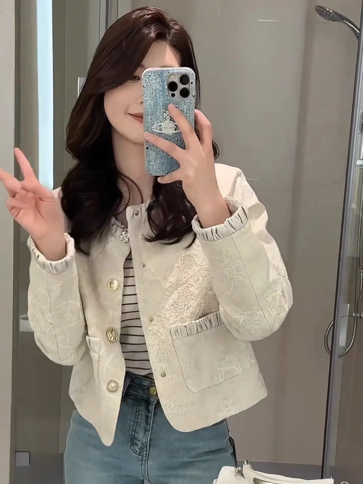 

Весенняя новинка: Модная женская куртка с тяжелой вышивкой, роскошная, с круглым вырезом, приталенная, полупрозрачная, легкая, класса люкс