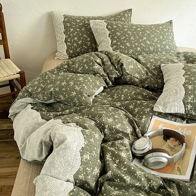 

4PCS Vintage Style Bedding Set Ins Floral Lace Duvet Cover Flat Sheet Set Twin Double Size Bed Sheet Set For Bedroom Decor