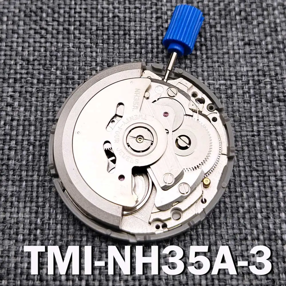 قطع غيار تجميع الساعات الميكانيكية الأصلية عالية الدقة 4R/NH35 باللون الأبيض بتقويم الساعة 3 أوتوماتيكية بالكامل