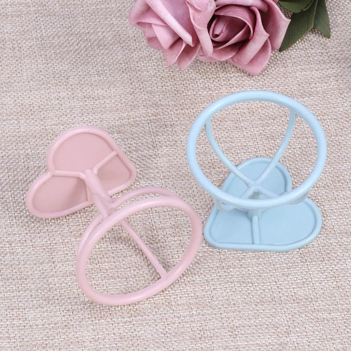 

2 Pcs Sponge Storage Shelf Powder Puff Holder Powder Puff Stand Holder Bracket Beauty Egg Drying Rack Practical Tool For Women