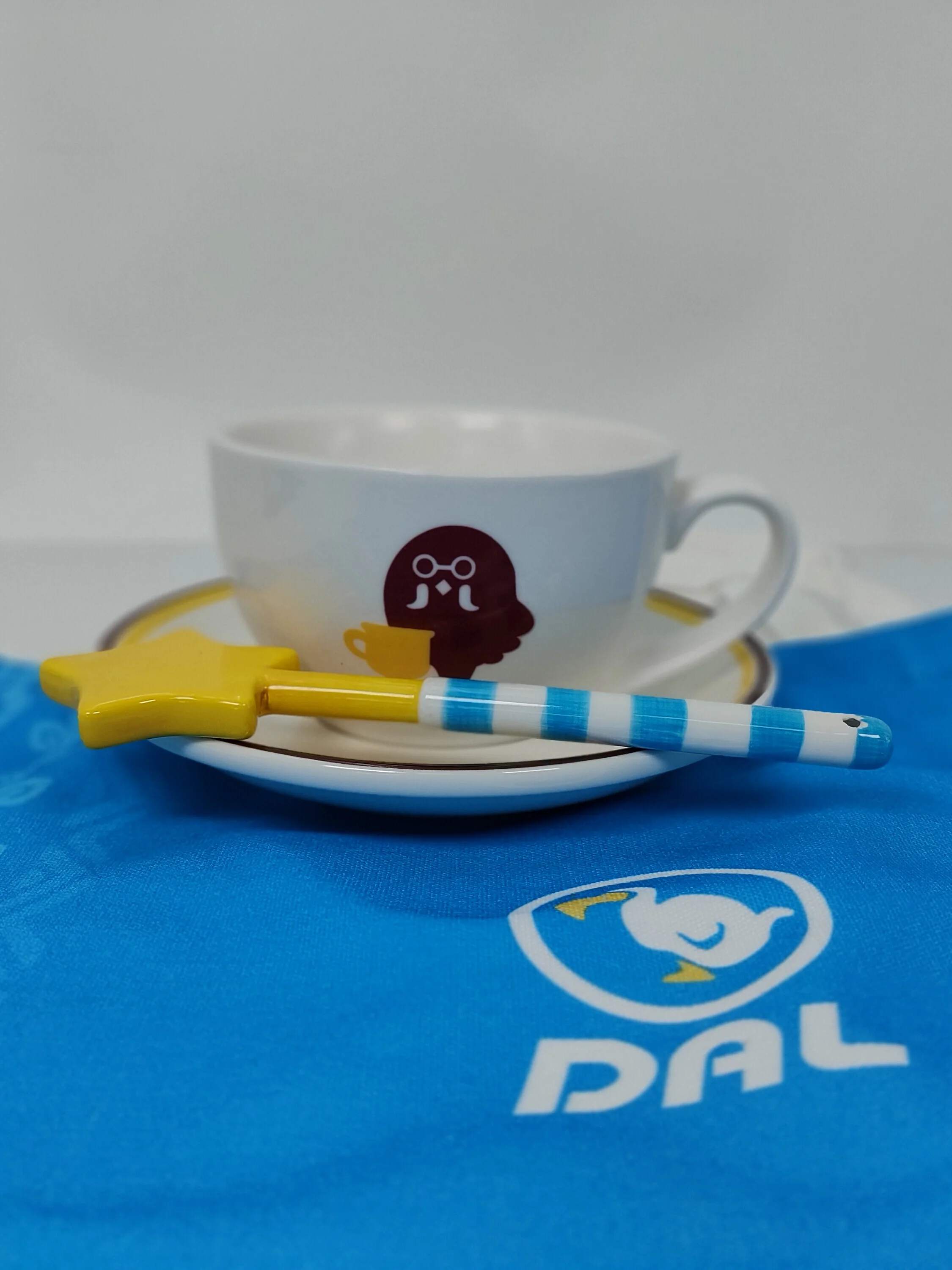 

Themed Cerc Coffee Cup 300ml Featuring Game Characters And Owner Pigeon for Gng And Anime Fans