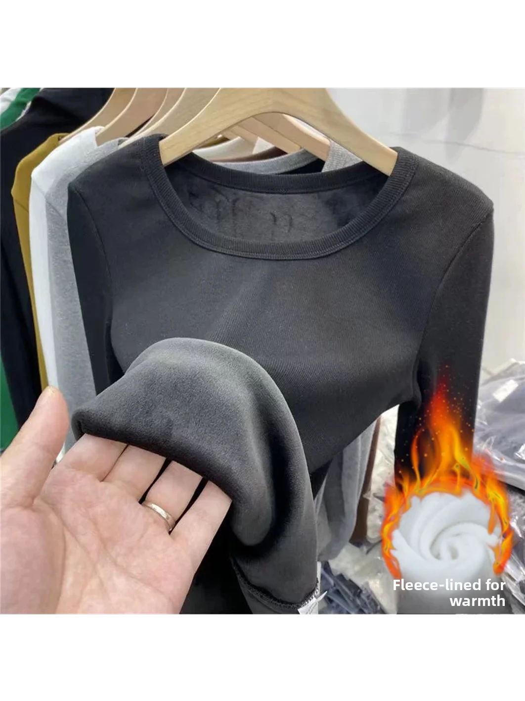 Women's Winter Warm Fleece Lined Thick Long Sleeve round Neck Thermal Underwear Top Slim Fit Versatile Base Layer Shirt