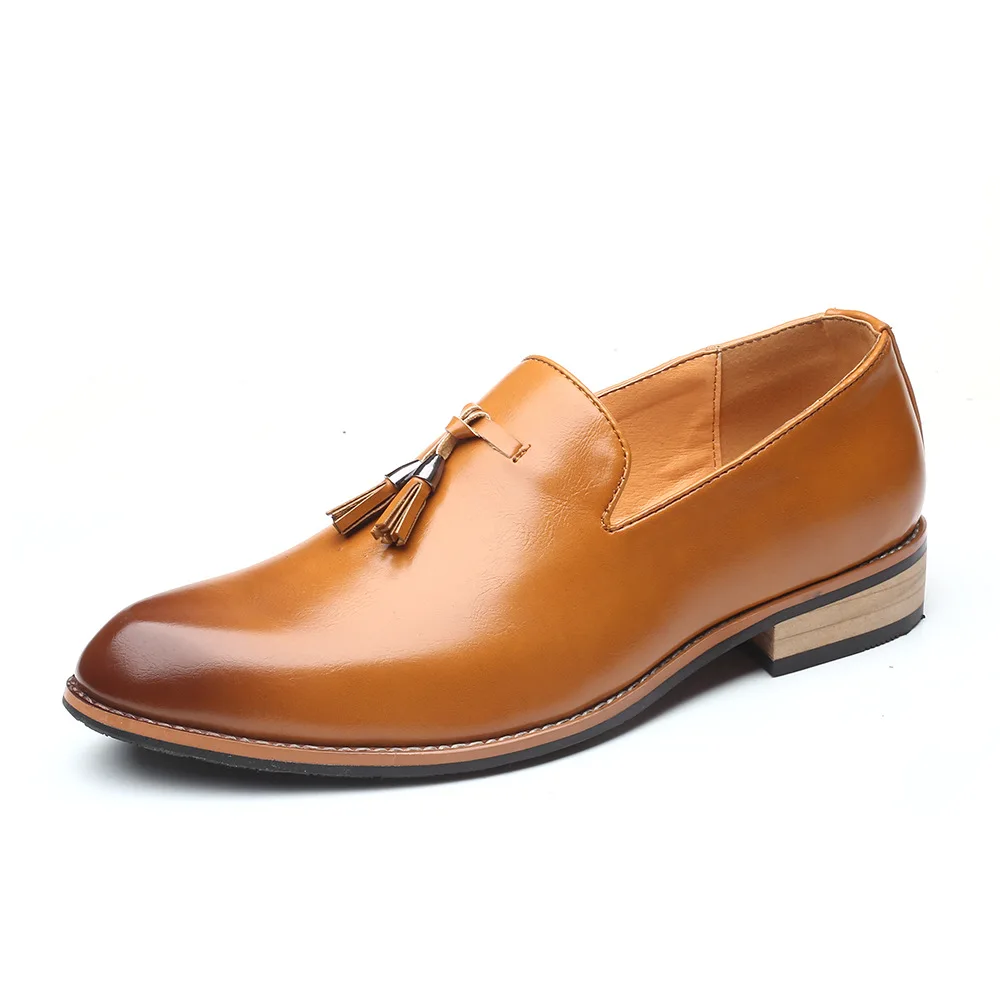

2025 High Quality Men Dress Shoes Gentlemen British style Paty Leather Wedding Shoes Men Flats Leather Oxfords Formal Shoes