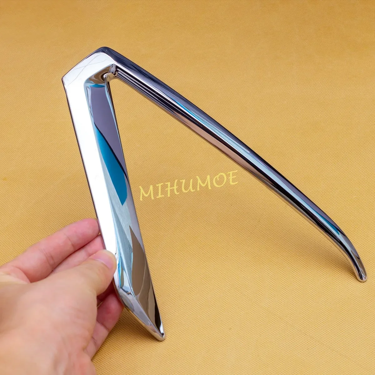For Lexus UX200 UX250h UX300e Chrome Rear Bumper Reflector Fog Light Cover Trims