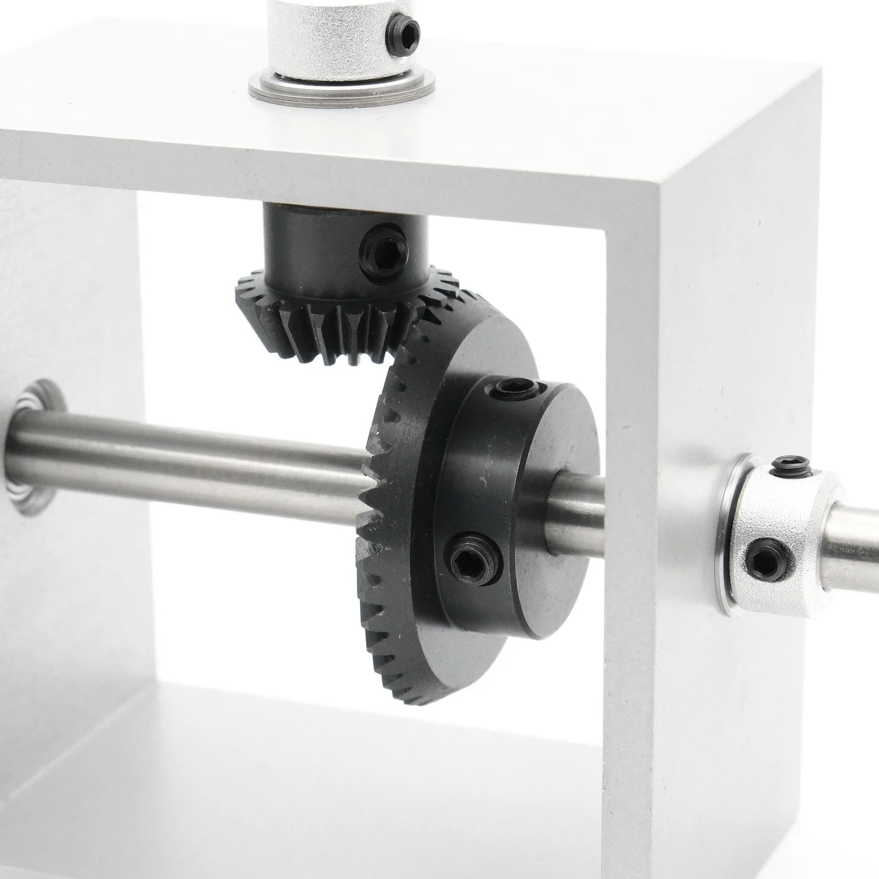 1:2 Right Angle Drive Bevel GearBox 90° Reversing Mechanical Angle  Indicator Reducer 6MM/8MM Shaft 1M 20T 40T