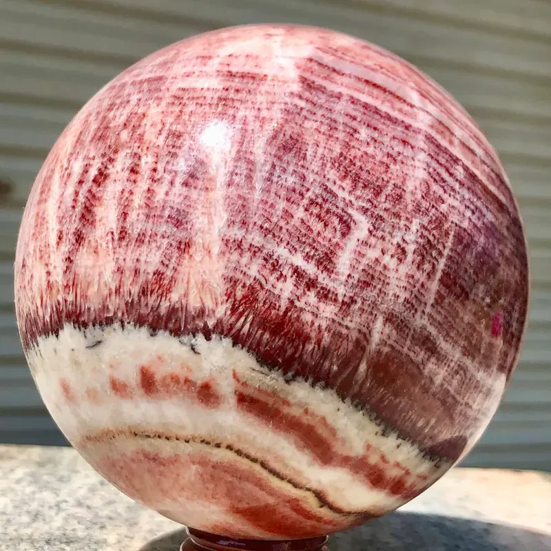 

Gembaby beautiful natural red manganese ore pork stone ball quartz crystal ball healing