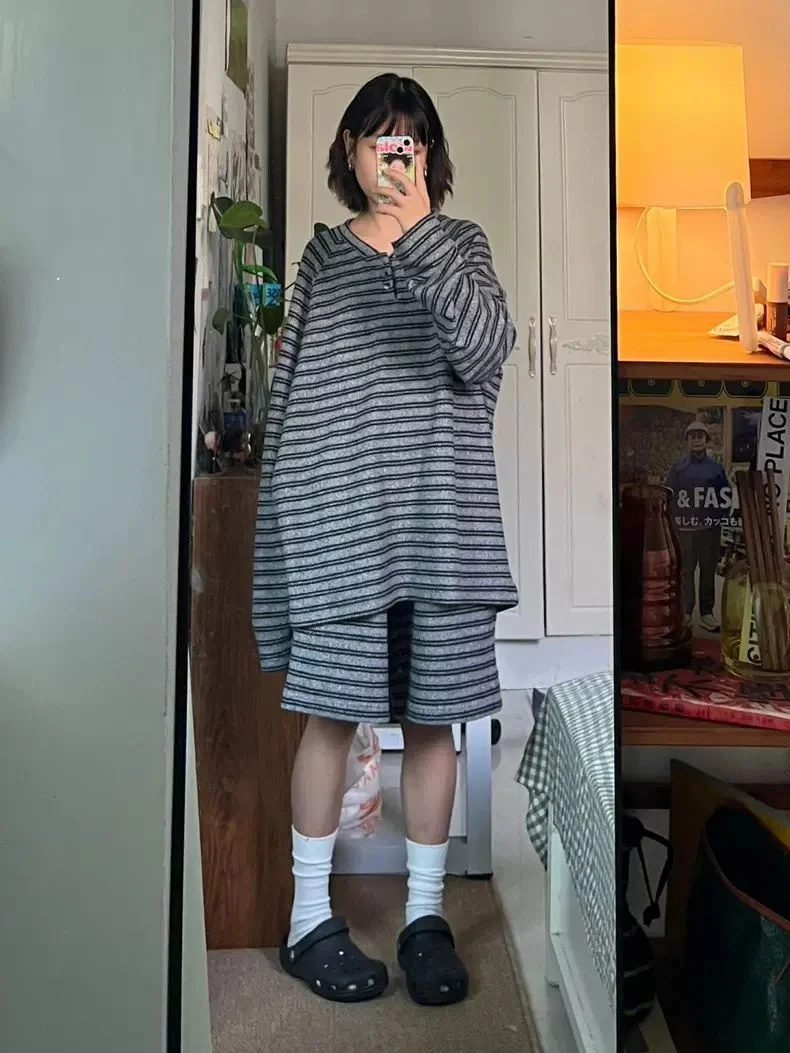 

New Women's Striped Oversize Loungewear Set - V-Neck Button Long Sleeve Top & Shorts, Casual Comfortable Sleepwear Spring Autumn