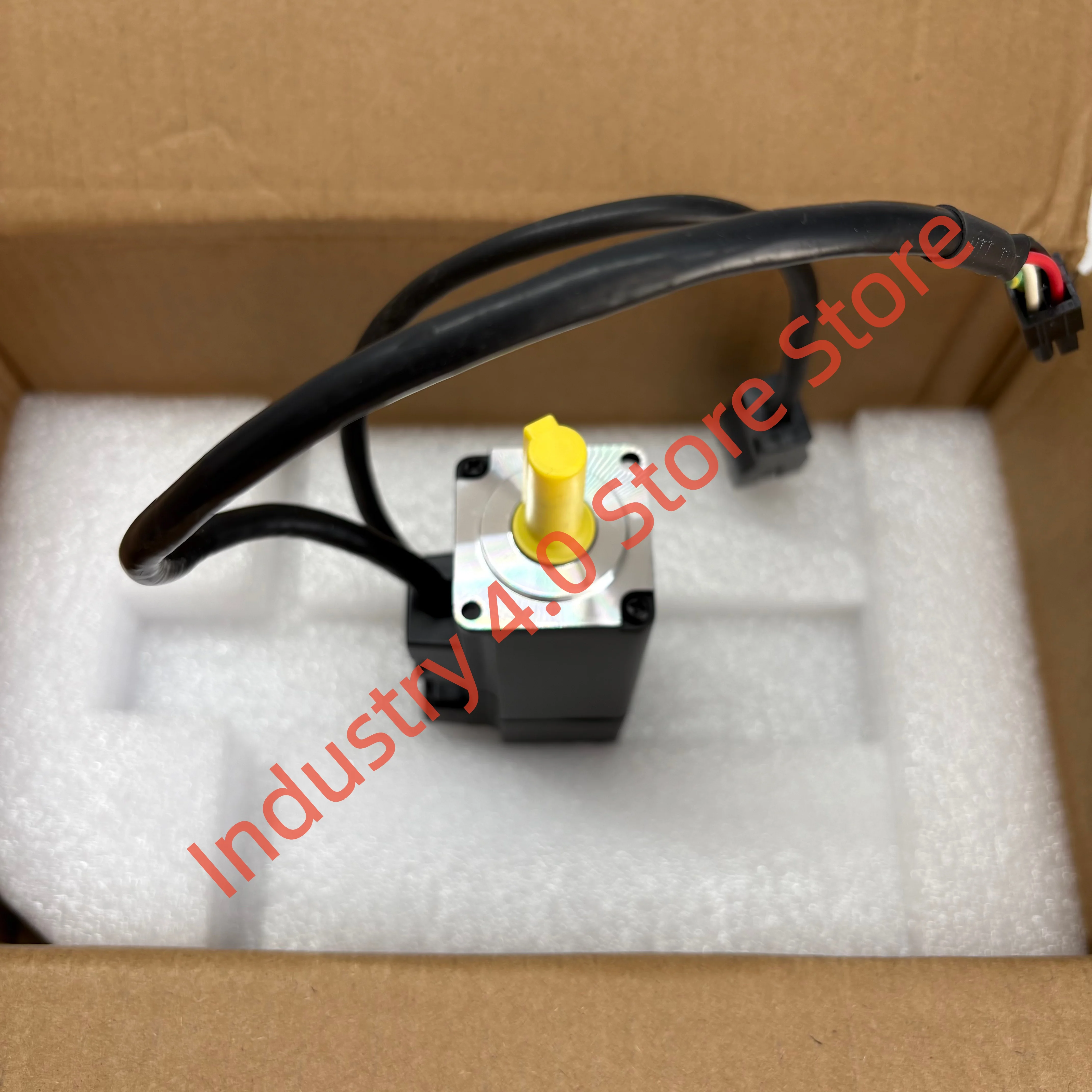 

Brand servo motor New ECM-B3L-C20401RS1