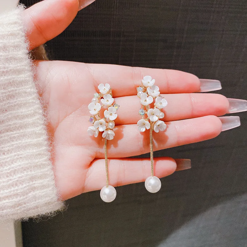 Fashion Shell Rhinestone Flower Stud Earrings for Women Pearl Tassel Pendant Ear Stud Earrings Jewelry Two Wear Ways Ear Gifts