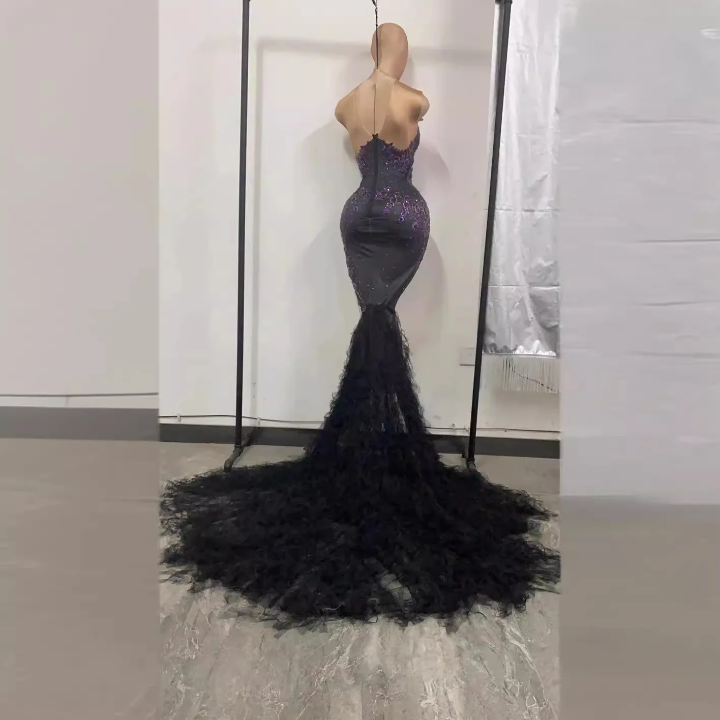다이아몬드 생일 의류 기질 보라색 매력 크리스탈 섹시한 스플릿 Tulle Fringe Trailing Dress Biography Ballkleid Luxuskleid