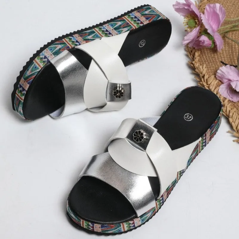 

Slippers Women Summer Outside Wear 2026 New French Casual Flat Cool Mopping