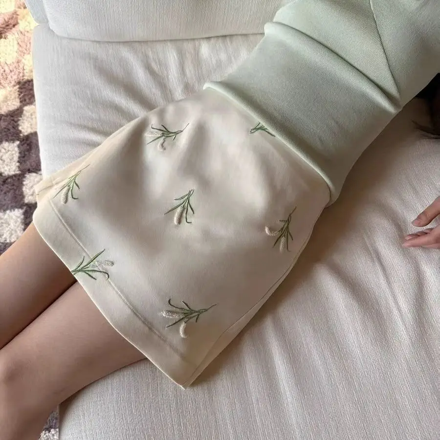 Spring French Sweet Temperament Heavy Industry Embroidery Skirt Commuter Casual High Waist A-word Skirt Hip Skirt