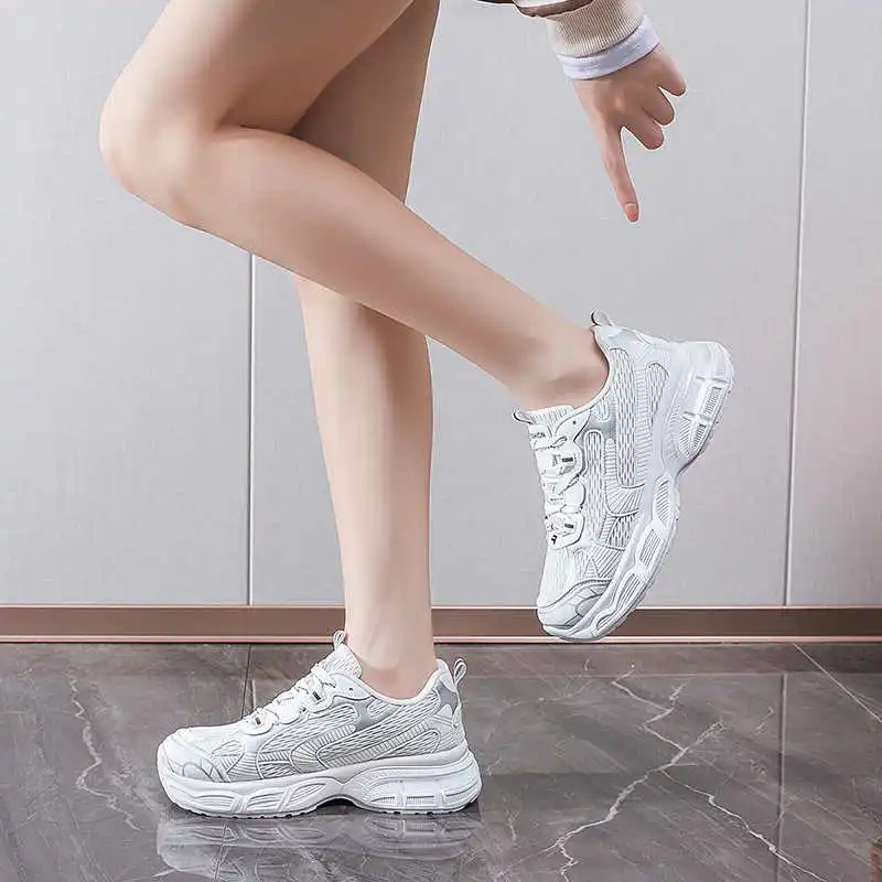 

Non Slip Tied Original Woman Sneakers Skateboarding Summer Women Shoes Fuchsia Boots Woman Sports Best Sellers Casuals Luxo