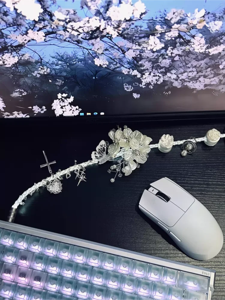 Butterfly Series 2-in-1 Aviator Cable 1.3m Full Segment Illumination 8k Mechanical Keyboard Cable  Desktop Decoration Accessorie