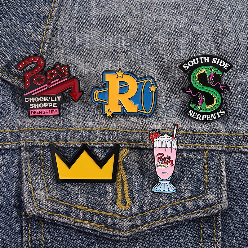 Dark Weird Wildness South Side Serpents Enamel Pins Riverdale High School Horror Movie Brooch Lapel Badge Jewelry Fans Gifts ﻿