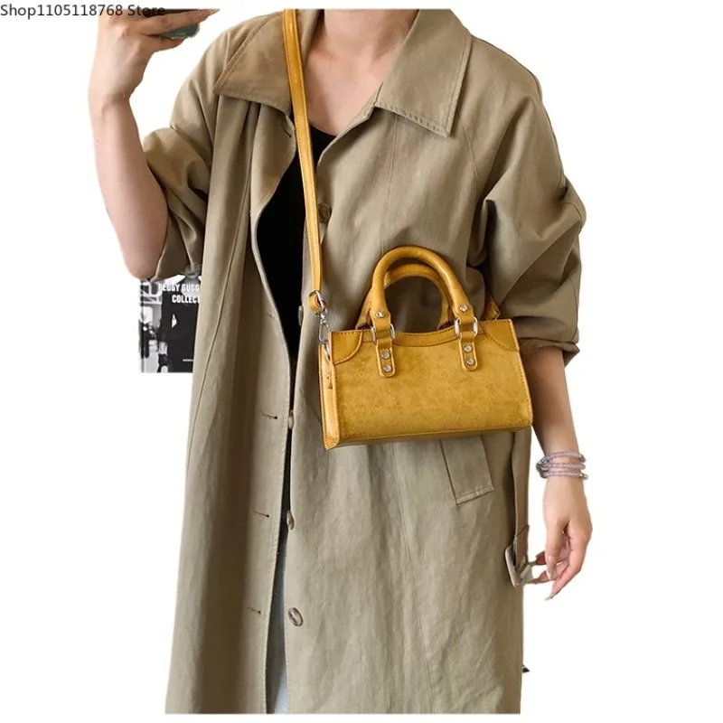 

Новые квадратные сумки через плечо из искусственной замши, высококачественные портативные сумки класса люкс для женщин