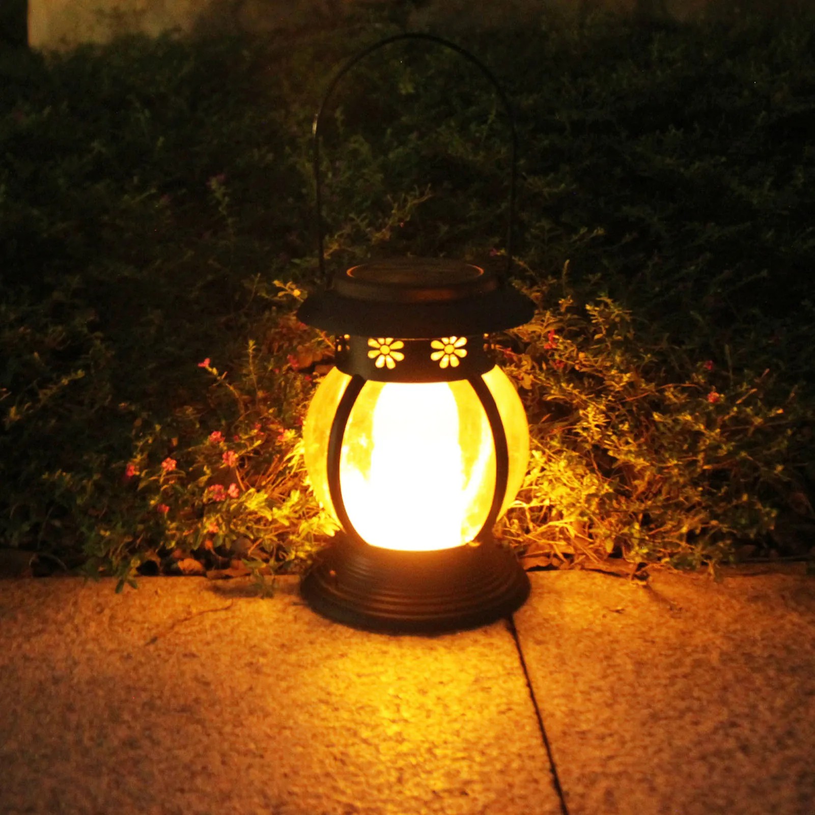 ZK50 Brass Color Courtyard Solar Powered Hanging Lantern Light IP44 Waterproof Garden LED Lantern Lamp for Yard