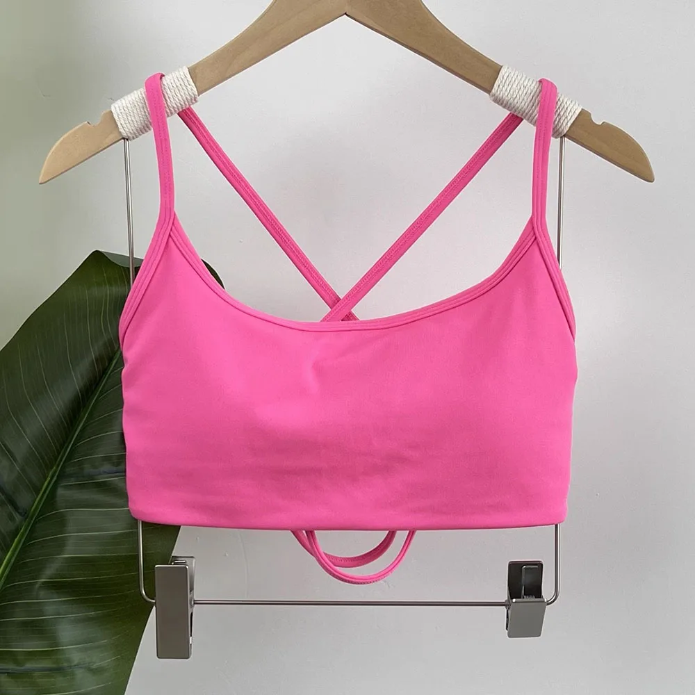 เสื้อชั้นในกีฬาแบบไขว้หลังสำหรับผู้หญิง ซับแรงกระแทก กระชับ เซ็กซี่ เหมาะสำหรับออกกำลังกาย วิ่ง โยคะ ใส่สบายสำหรับฤดูร้อนและกิจกรรมกลางแจ้ง