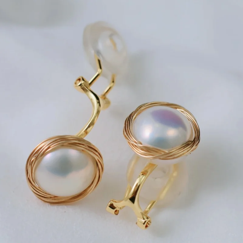 

SGARIT 14k Filled Gold Clips Earrings Natural Freshwater Button Pearl Clip-on Earring Sweet Korean Style Gift for Girls