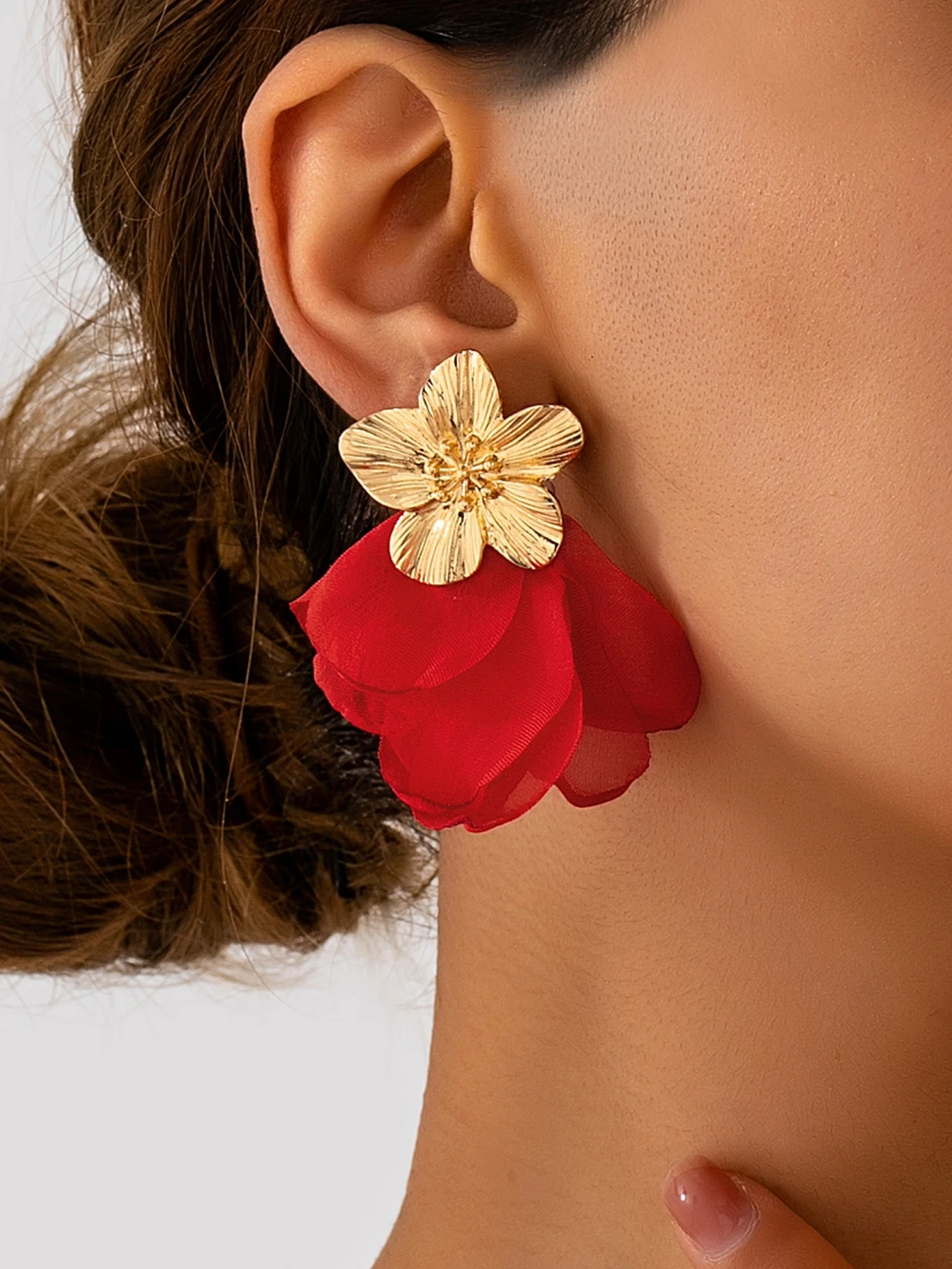 Gold Metal Flower Red Chiffon Petal Dangle Earrings for Women, Large Fabric Flower Earrings, Exaggerated Bridal Earrings for Weddings and Banquets