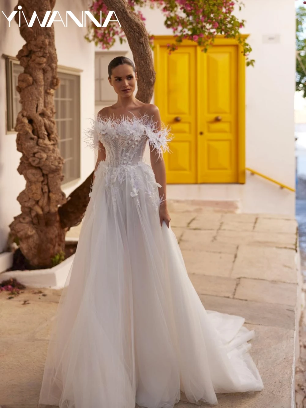 

Dreamy Elegant Feathers 3D Flower Wedding Dress Shiny Beaded Off Shoulder Bridal Gown Customized Charming Dresses For Bride