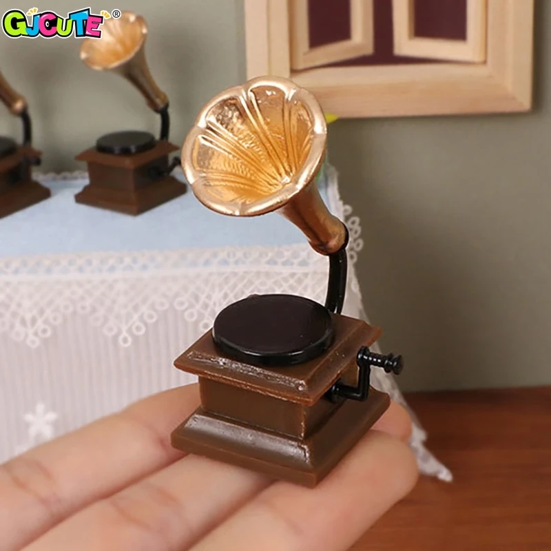 Dollhouse Classical Phonograph Model Miniature Gramophone Record Player Mini Hand Crank Music Box Model Decoration Accessories