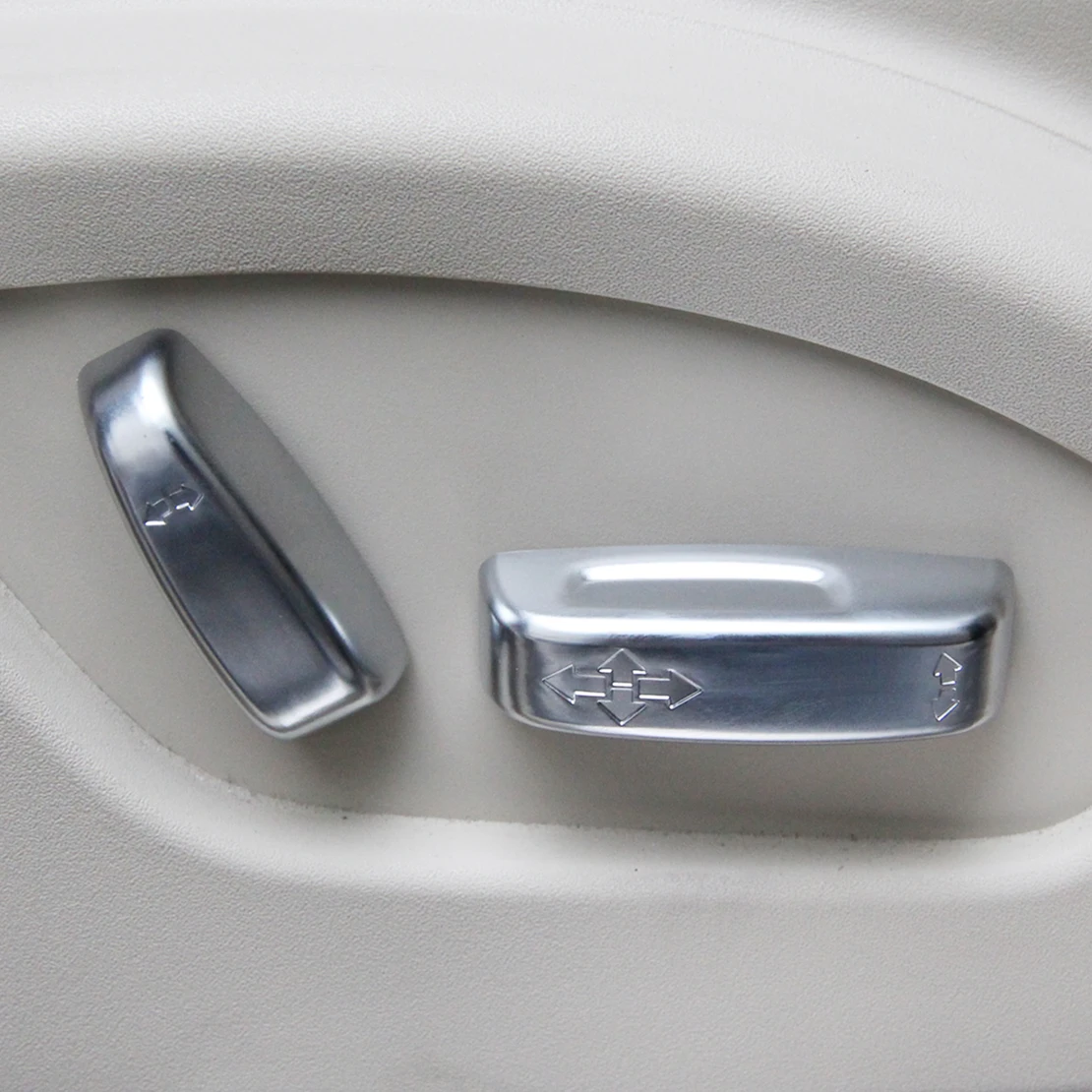 Beler4pcs新しいクロームインテリアシート調整スイッチノブボタンカバートリムvolvo xc60 xc70 v40 v60 s40 s60 c30c70用