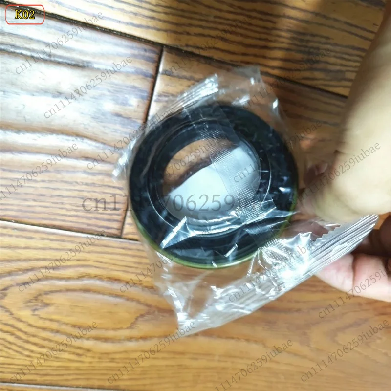 LJ_Drive Axle Oil Seal BQ3138E, Replacement Seal for Tractor Drive Axle