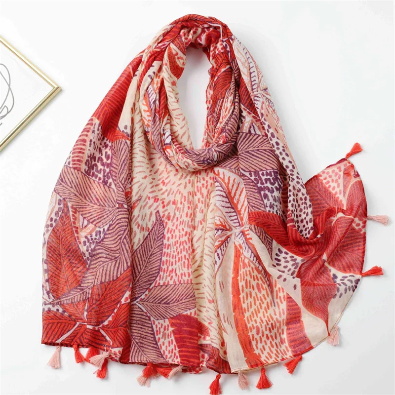 2024 Autumn Fashion Bohemina Aztec Floral Tassel Viscose Shawl Scarf Lady High Quality Wrap Pashmina Stole Bufandas Muslim Hijab