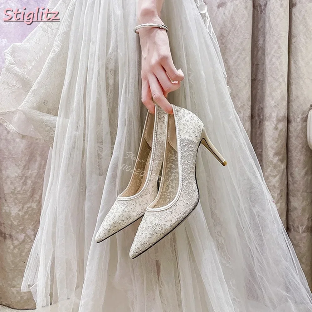 

Сексуальные сетчатые свадебные туфли-лодочки с блестками и кружевом с острым носком, элегантные туфли на высоком каблуке на шпильке, модельные туфли для подружек невесты, свадебная вечеринка, 2025