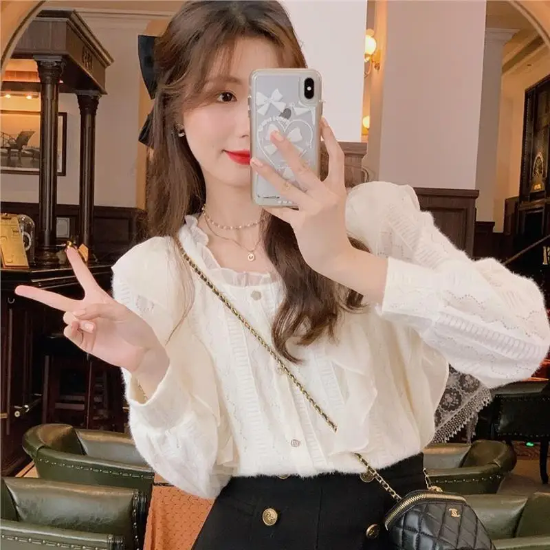 

Модная женская блузка из искусственной кожи с кружевом, осенне-зимняя, приталенная, трендовая