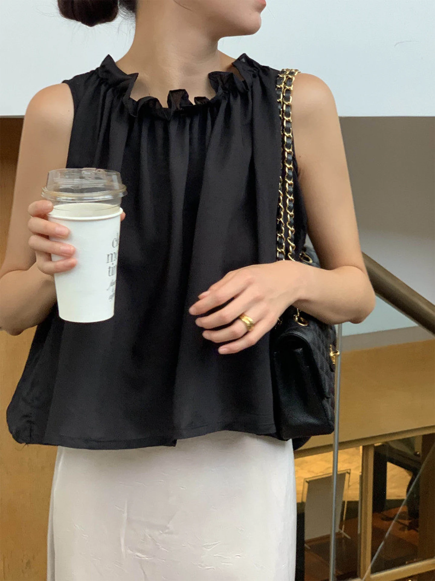 بلوزة نسائية صيفية فضفاضة بدون - مراجعة Halter Neck Top وسعره