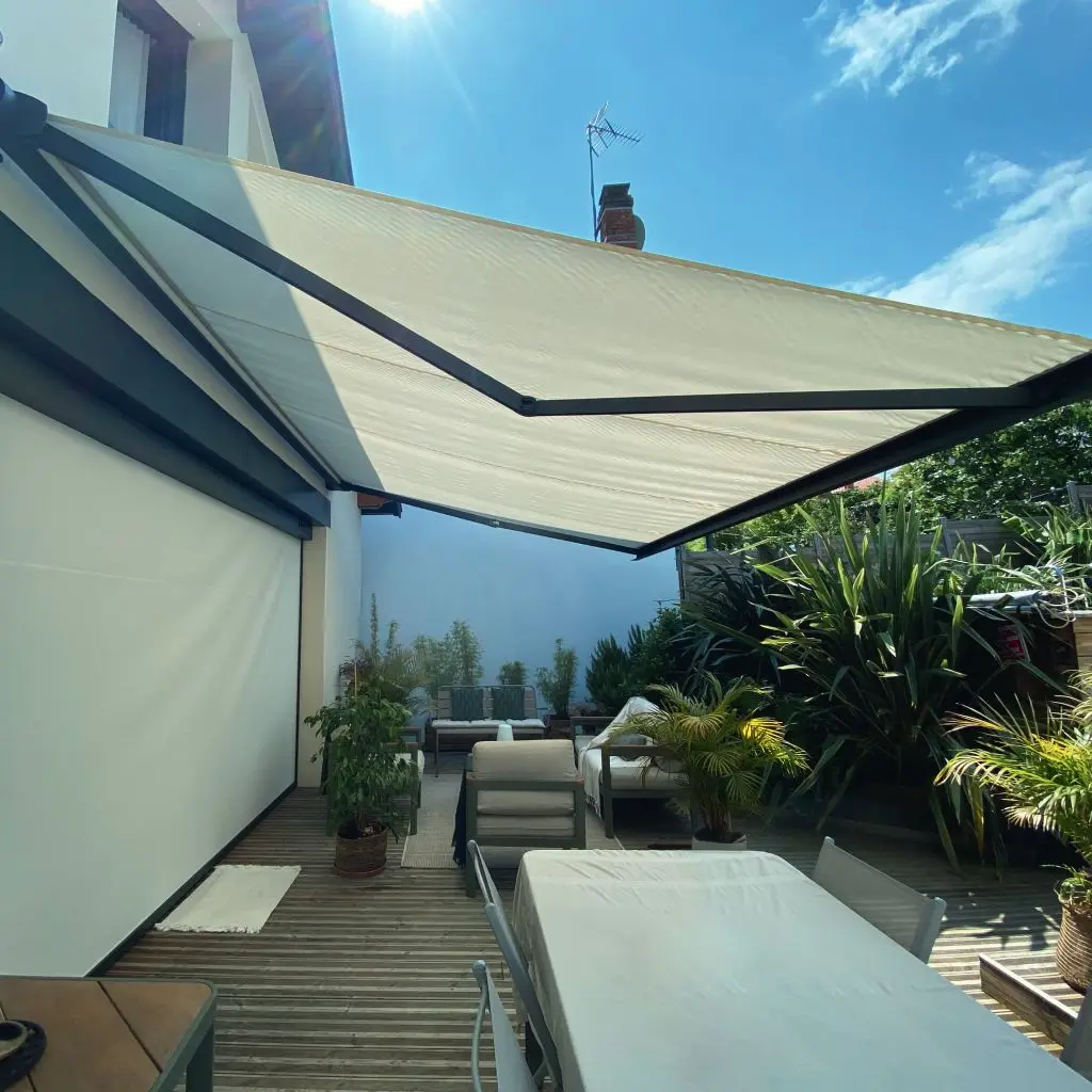Factory Direct Remote Control Full Cassette Awning Outdoor Folding Arm Retractable Awnings Automatic Outdoor Roof Sun Shelter