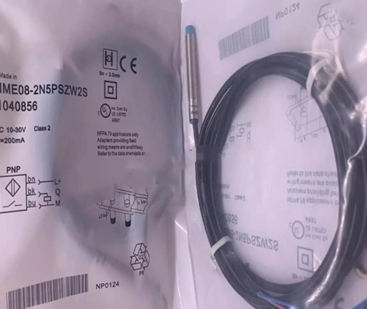 Inductive proximity sensor IME08-2N5PSZW2S 1040856