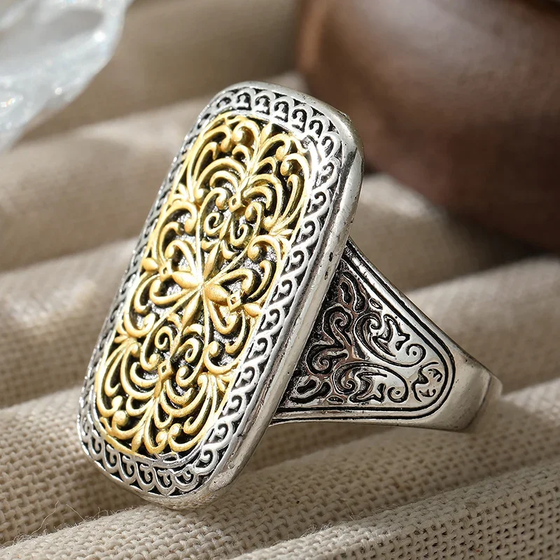 Ladies' Square Carved Wide Ring Two Color Design and Vintage Rolled Grass Pattern Ring Exotic Style Leisure Jewelry