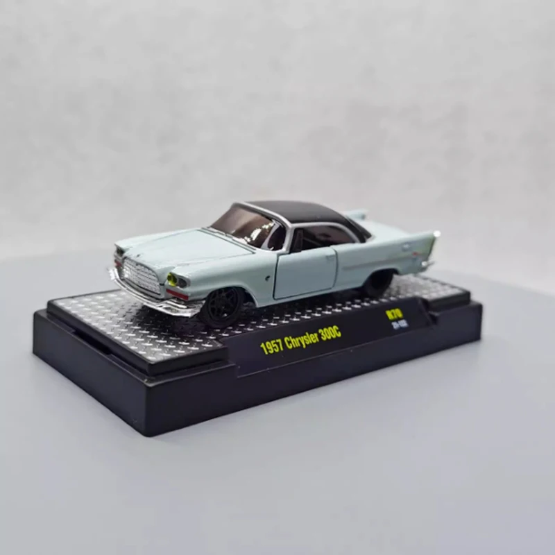 

Литой под давлением масштаб 1:64 m2 1957 Chrysler 300C ретро классический автомобиль из сплава модель автомобиля коллекция дисплей игрушка подарки сувенир