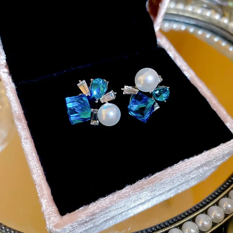 رائعة الأزرق حجر الراين وأقراط للنساء الطازجة تنوعا تقليد اللؤلؤ القرط الفاخرة الراقية مصمم المجوهرات C1