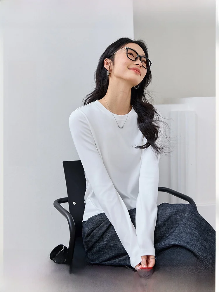 

White Versatile Long Sleeve round Neck Pullover T-Shirt Women's Loose Base Shirt Spring Commute Casual Style Inner Wear