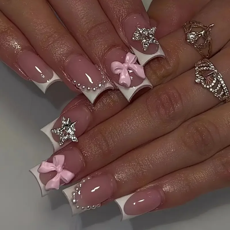 Unhas falsas de cor nude, pontas francesas brancas, prensa em unhas, laço 3d, decoração de pérolas, unhas falsas suaves, amuletos, manicure para mulheres