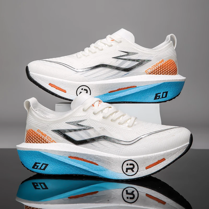 Chaussures de course Marathon pour hommes, semelle en carbone, sport spécialisé, respirantes, légères, confortables, antidérapantes pour femmes