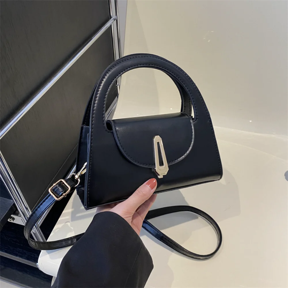 

New Fashion Women's Shoulder Bag Niche Design Simple Crossbody Bag Casual Commuter Handbag Solid Color Buckle Small Square Bag