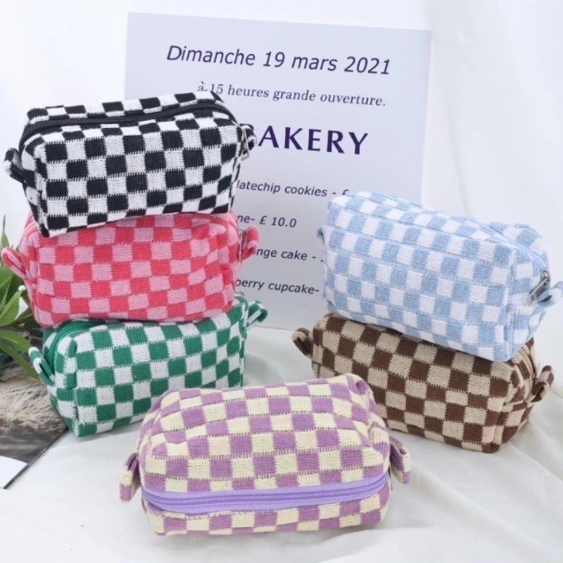 New Colorful Checkerboard Knitted Three-dimensional Clutch Cosmetic Bag Portable Makeup Bag Pouch Toiletry Bag Travel Organizer